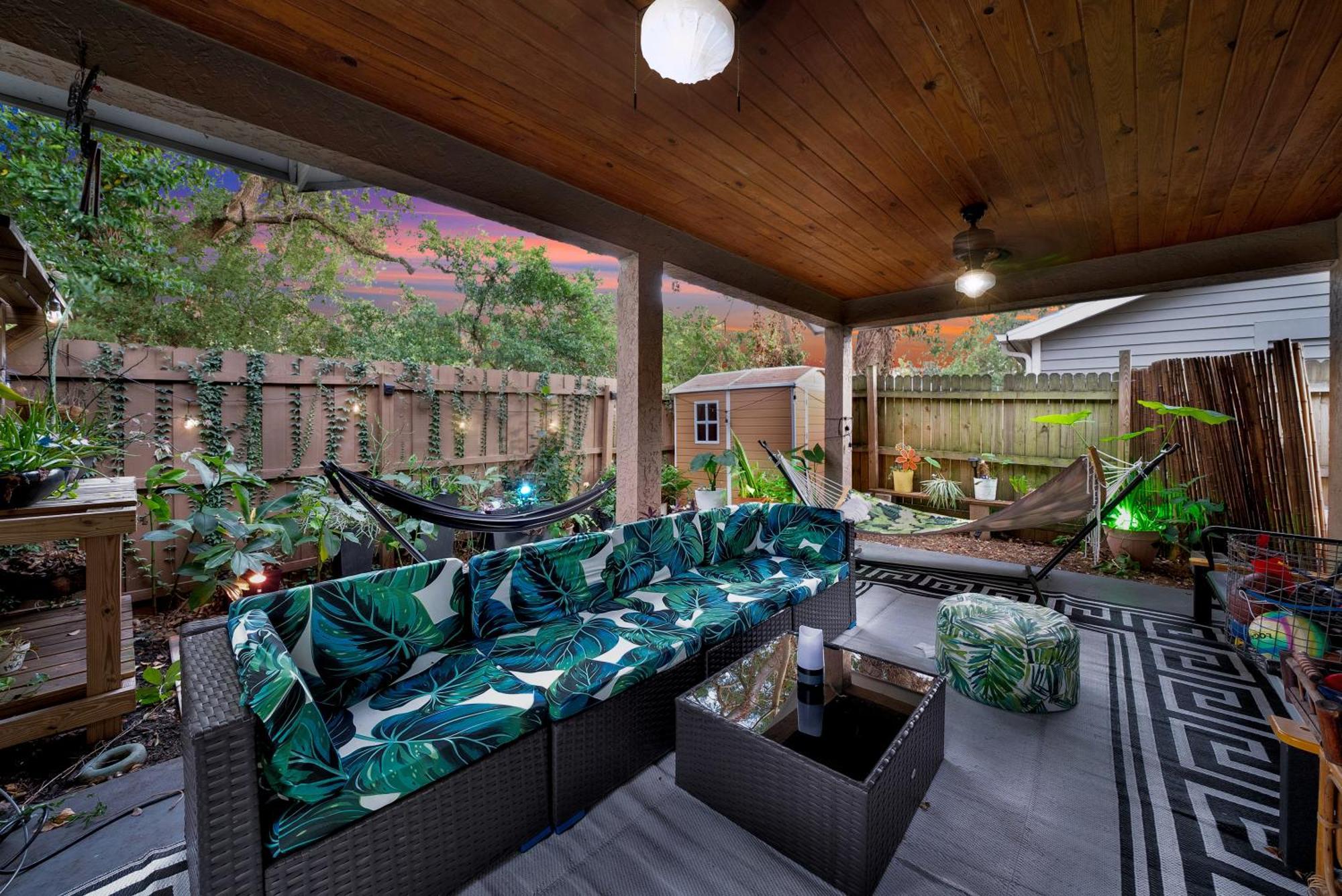 Zen Jungle House By Busch Gardens Sleeps 12 With Outdoor Games & Detached Play Space! Тампа Екстериор снимка